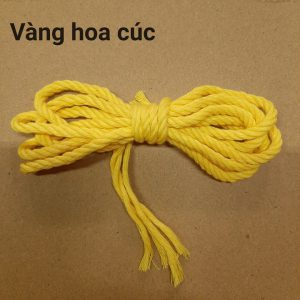 Day Macrame Vang Hoa Cuc